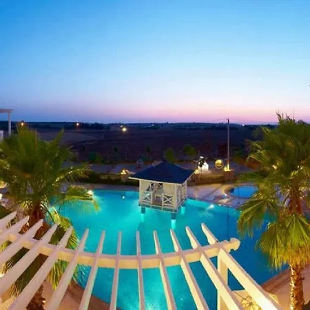 Seahorse Deluxe Hotell 3*