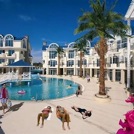 Seahorse Deluxe Hotell 3*