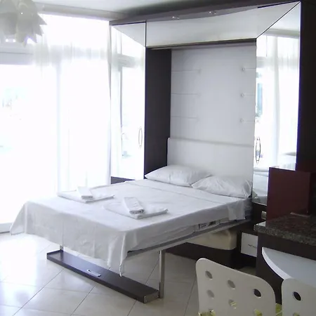 Otel Seahorse Deluxe 3*