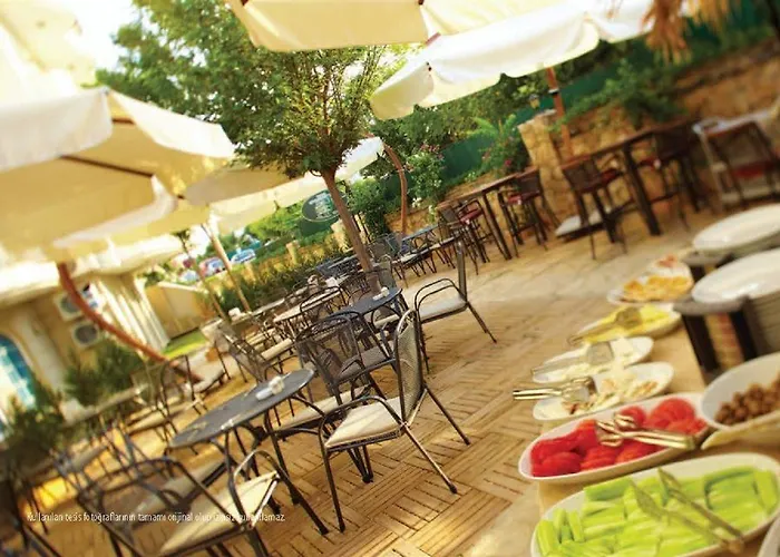 Seahorse Deluxe Hotel 3*