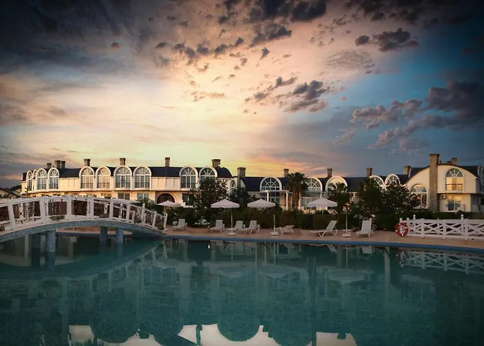 Seahorse Deluxe Hotel 3*